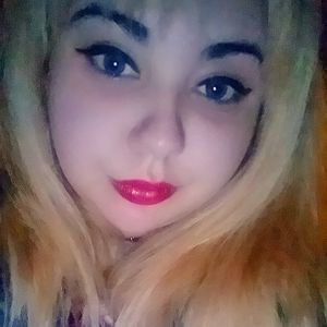 Meet your Posher, Jannine